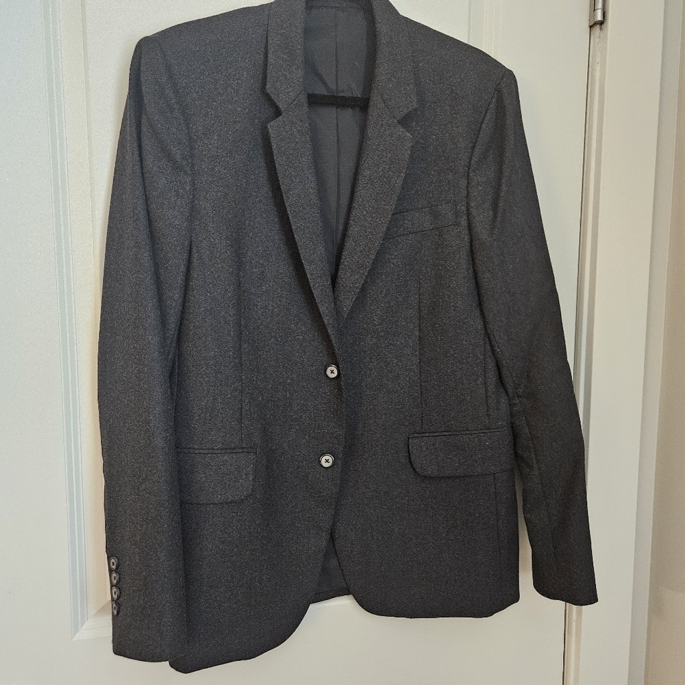 Vince charcoal blazer size 40 italian fabric